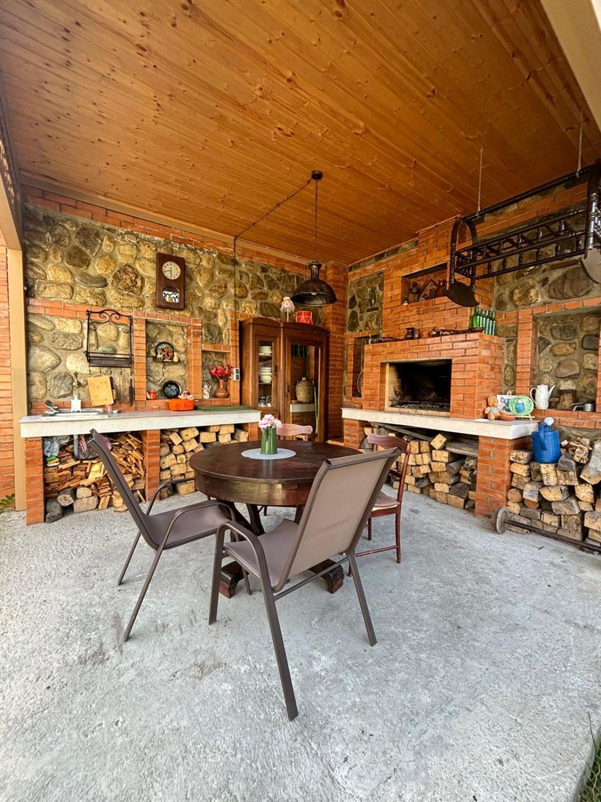 Verona Apartment Dushet'i Zewnętrze zdjęcie